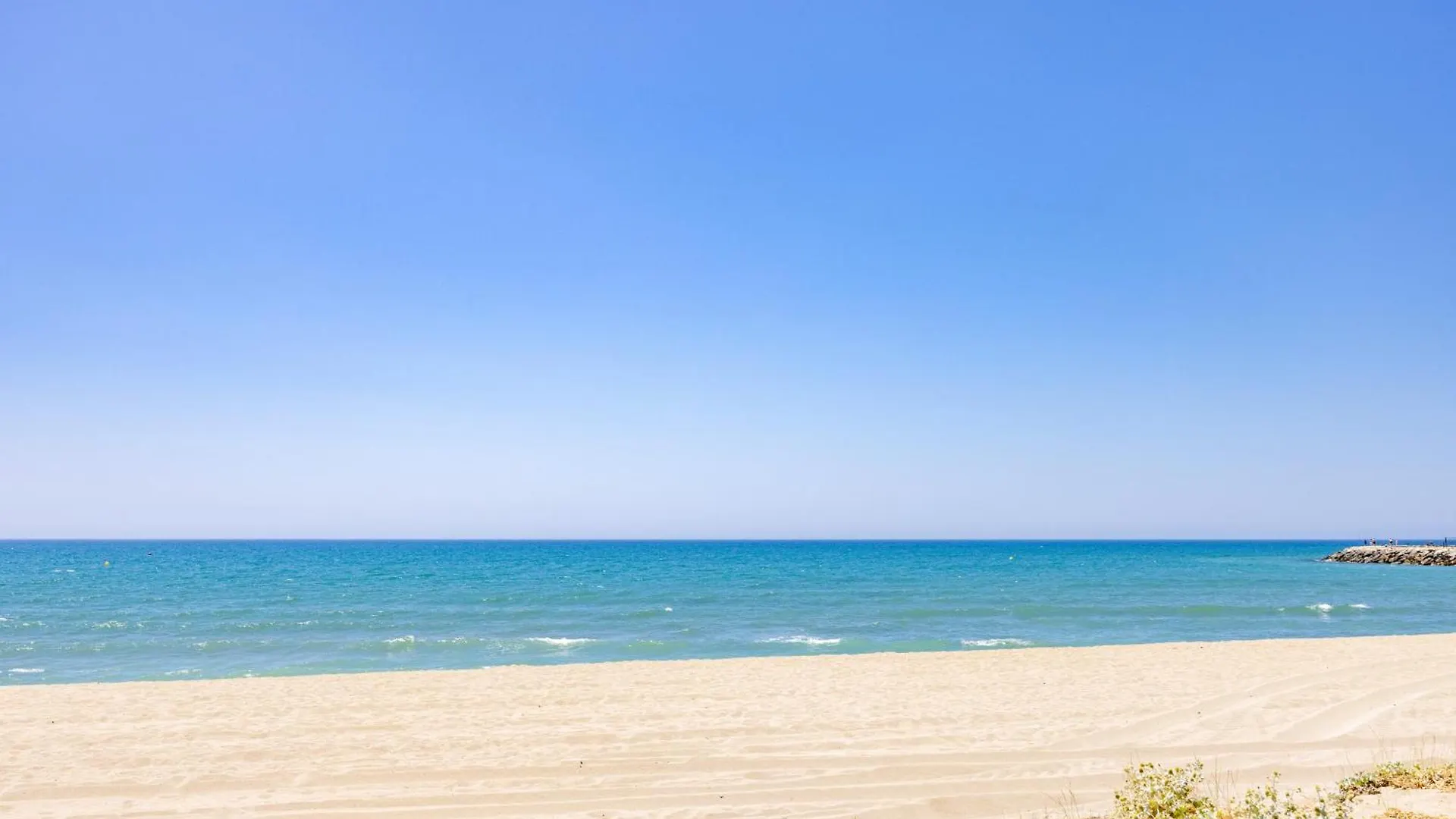 Andalusian Beach House 马尔韦利亚 别墅