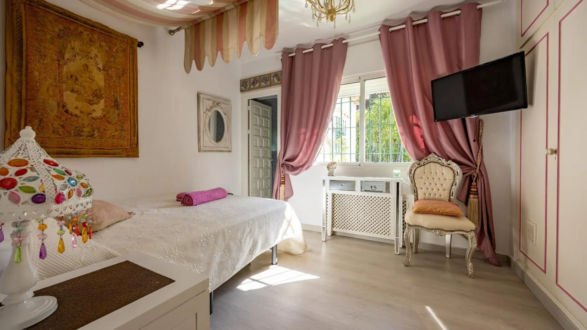 Andalusian Beach House Marbella 0*,